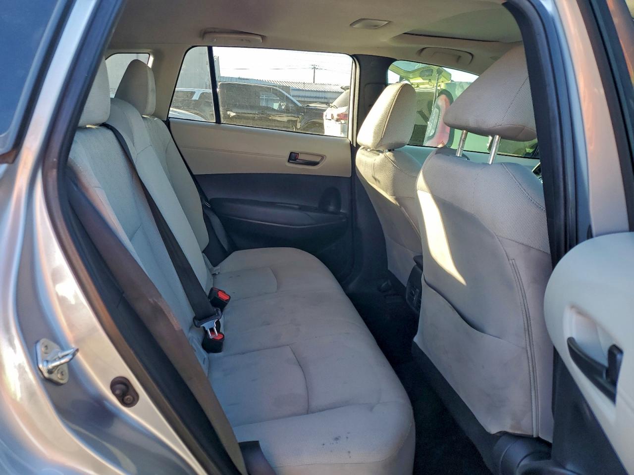 Toyota Corolla Le Image 7