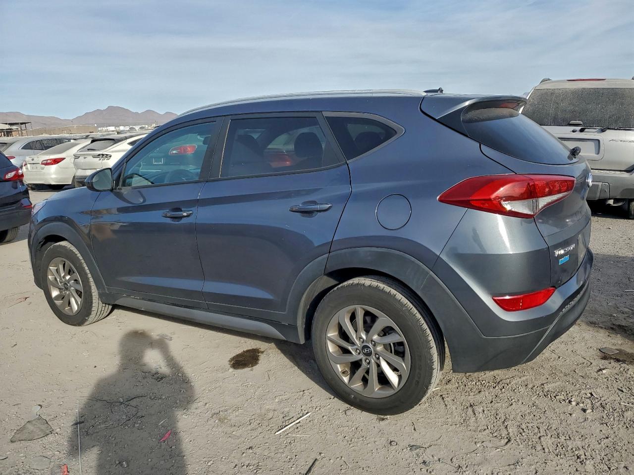 Hyundai TUCSON Limited Image 2