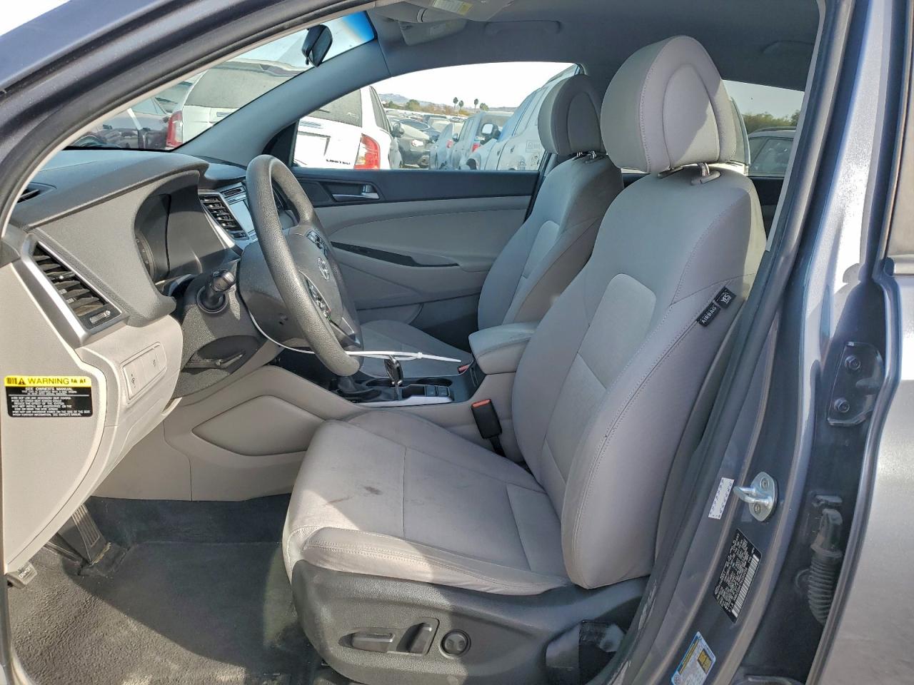 Hyundai TUCSON Limited Image 6