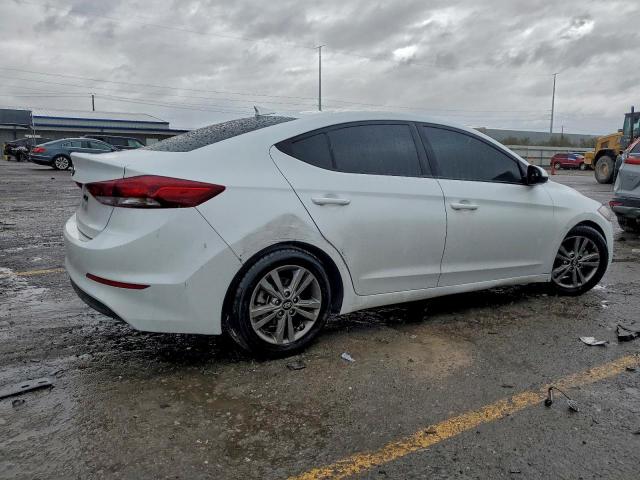 Hyundai ELANTRA Sel Image 12
