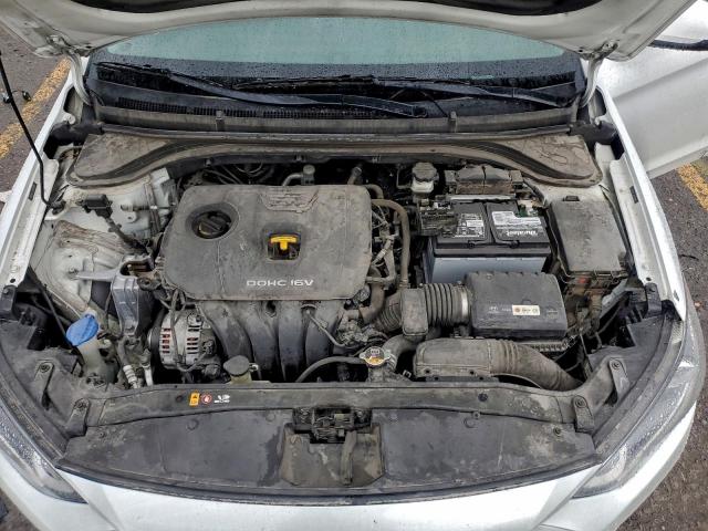 Hyundai ELANTRA Sel Image 4