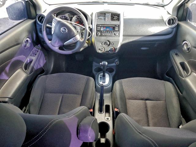 Nissan Versa S Image 12