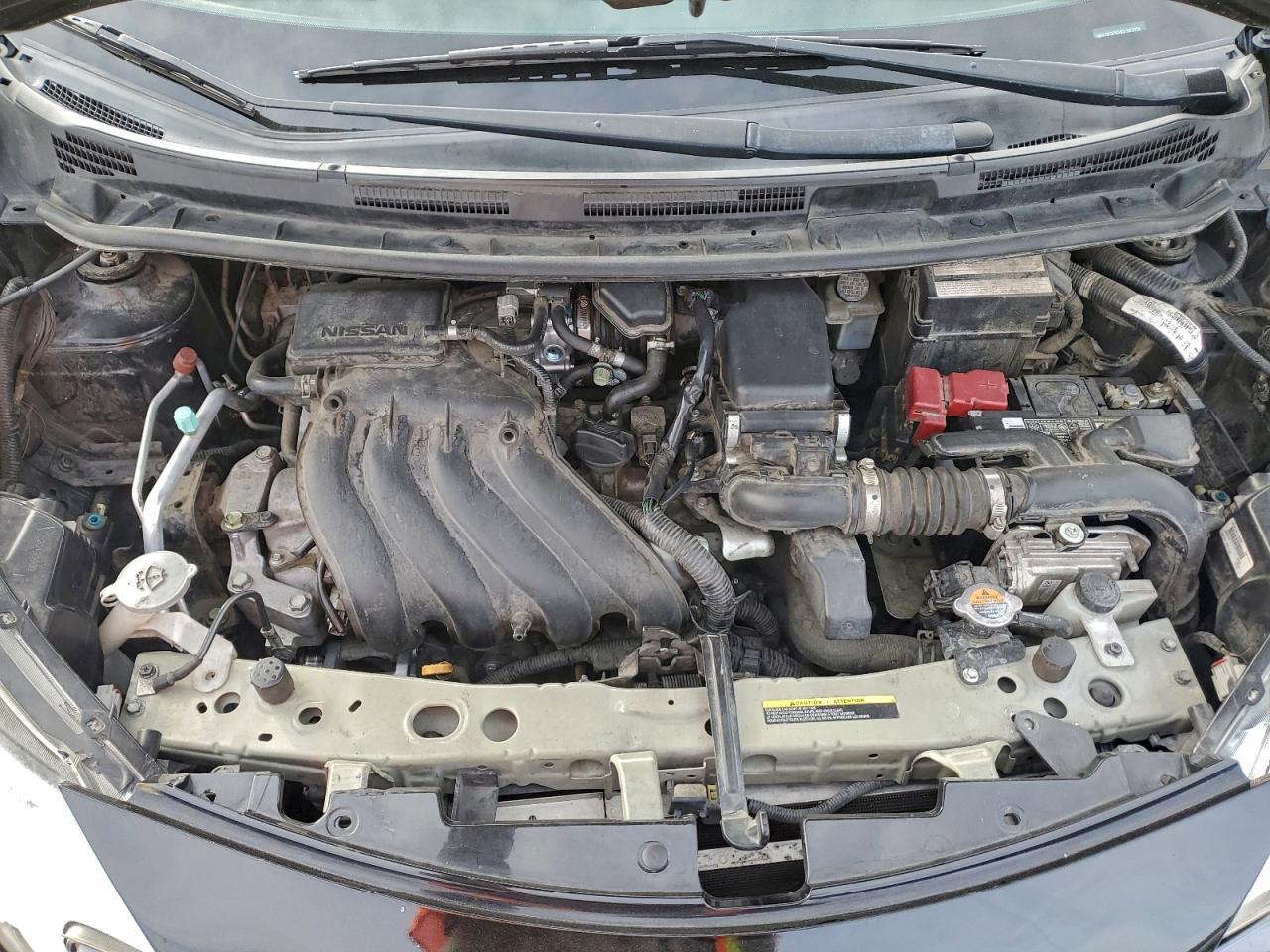 Nissan Versa S Image 12